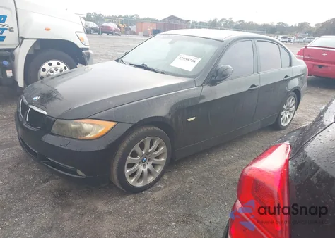 2008 BMW 328Xi z USA, uszkodzony, nr VIN WBAVC73508KP37953